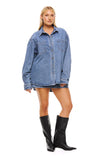 THE HENDRIX MID BLUE SHIRT | model
