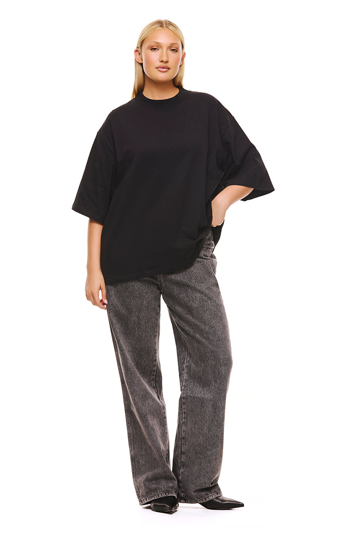 THE XAVIER GREY JEAN | model