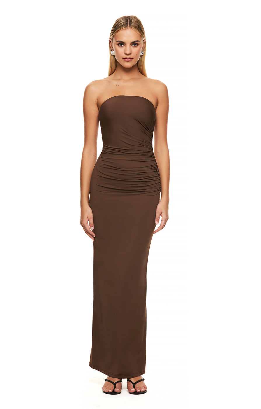 THE EVELYN CHOC DRESS |model
