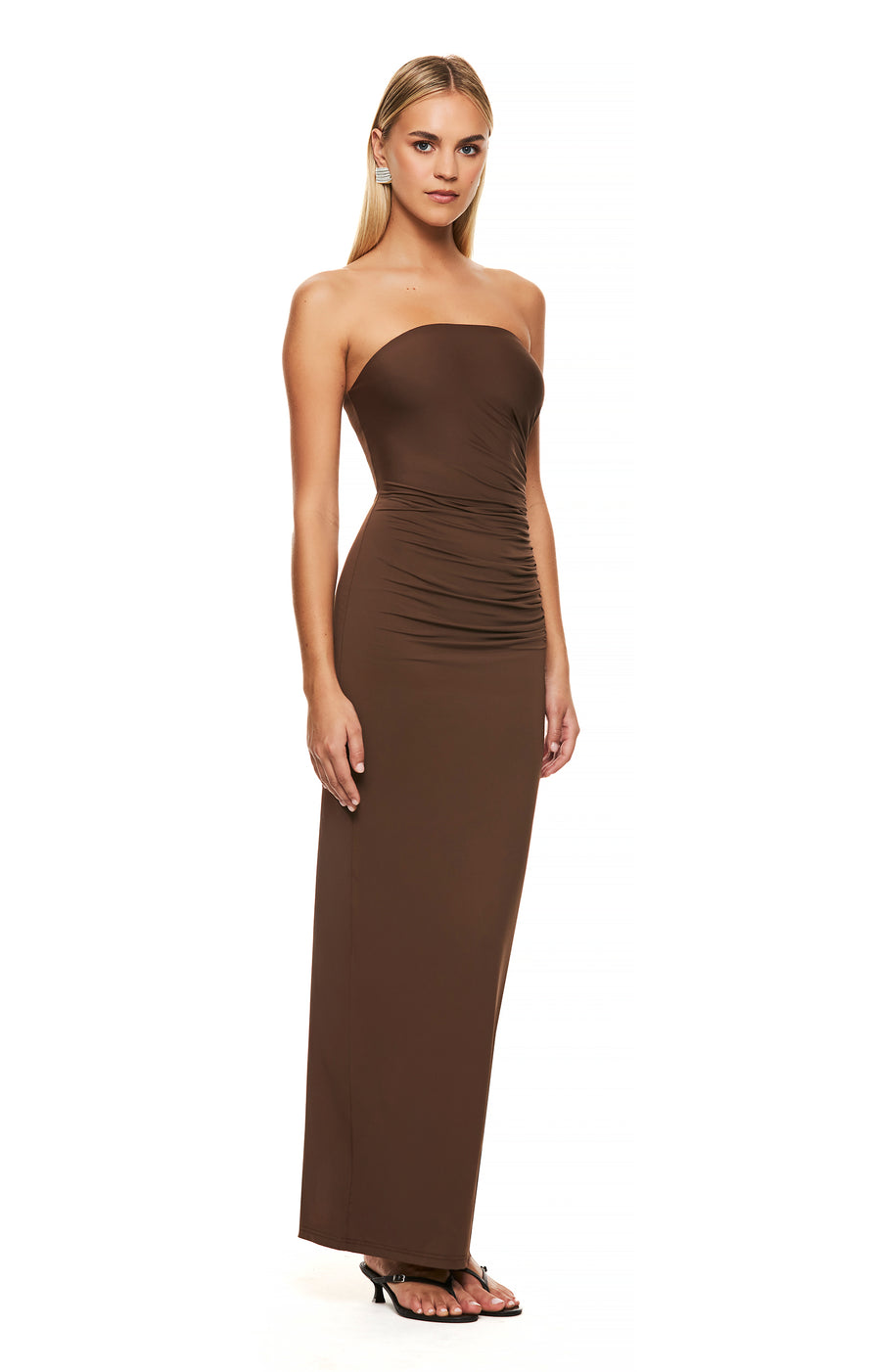 THE EVELYN CHOC DRESS |model