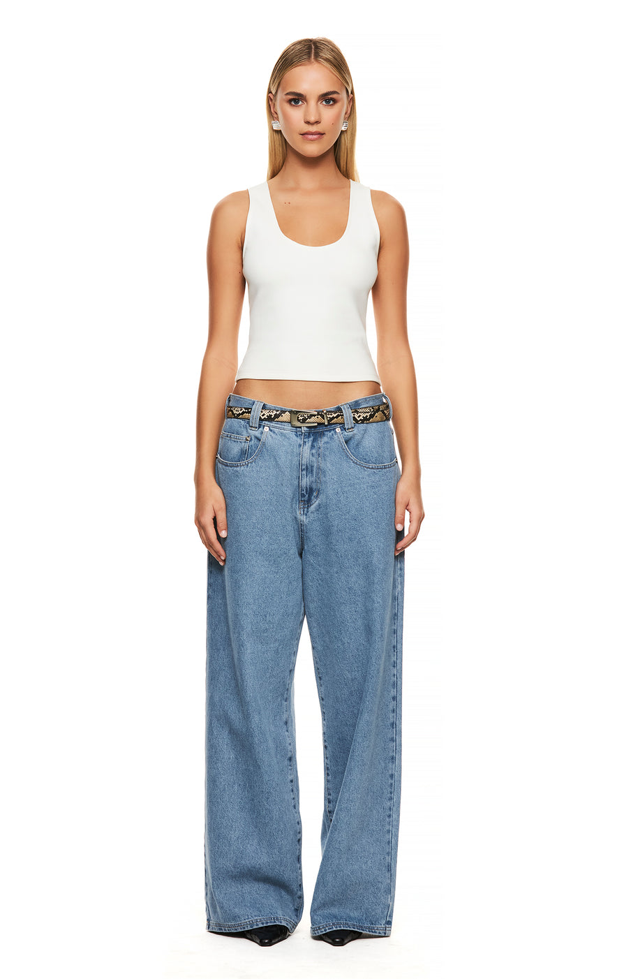 THE STASSIE SNAKE PRINT BELT | model