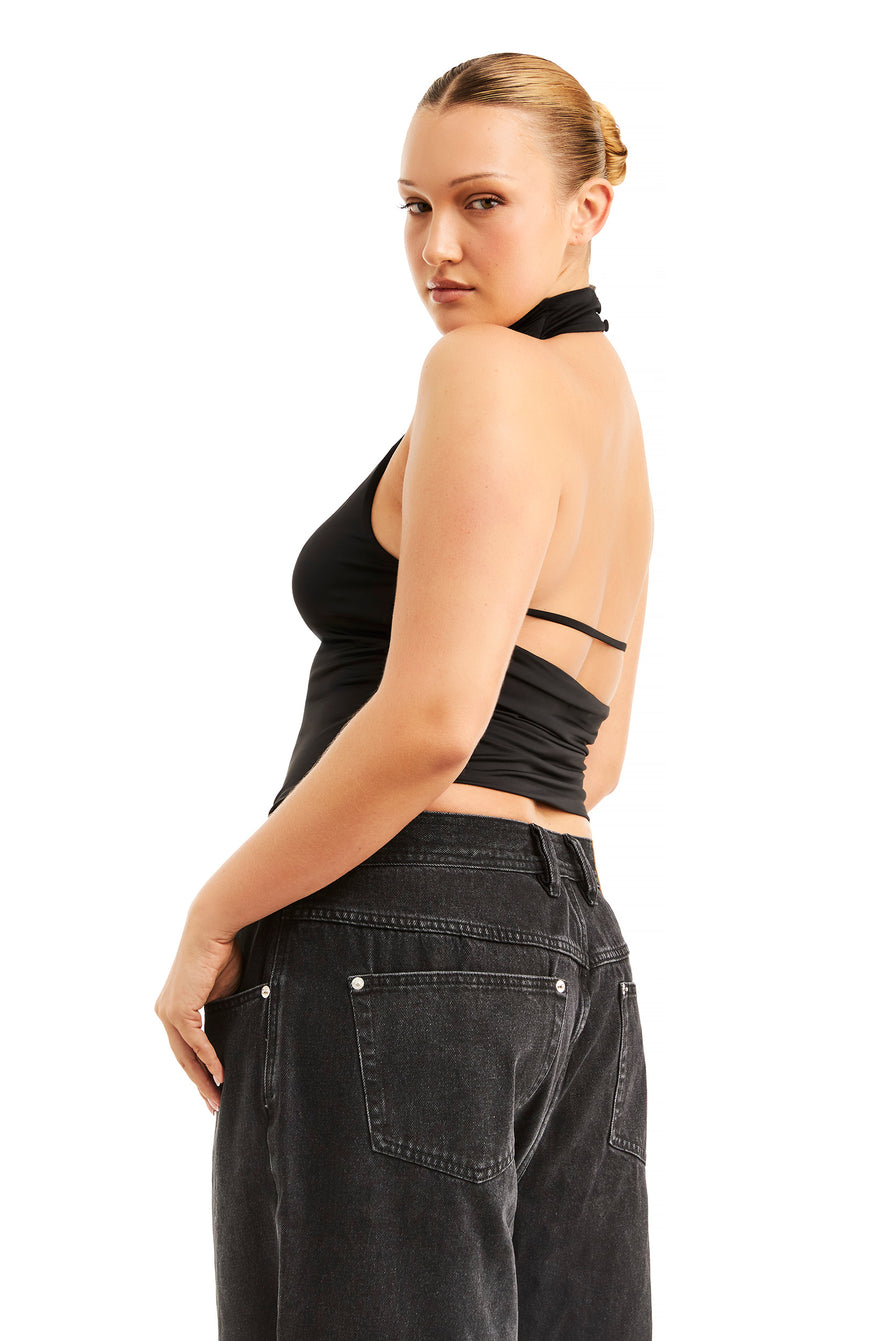 THE CANDICE BLACK TOP | model