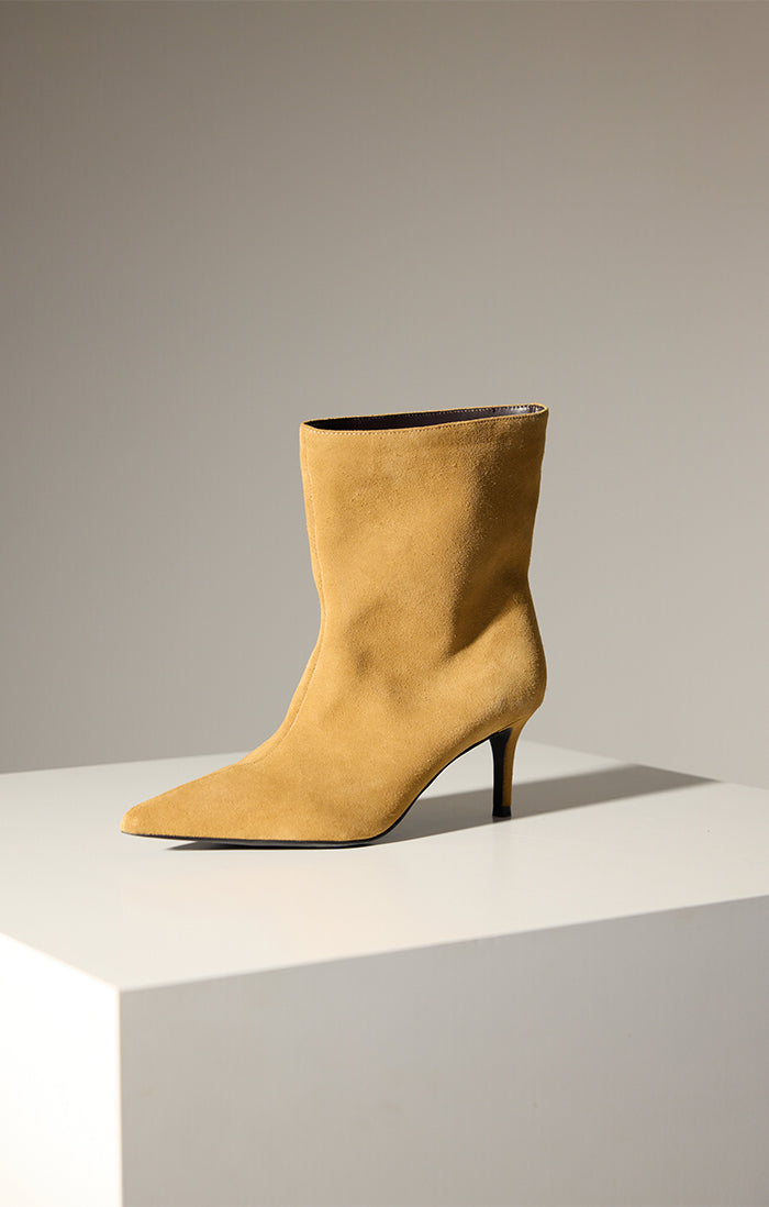 THE MAVIS HONEY BOOT | campaign