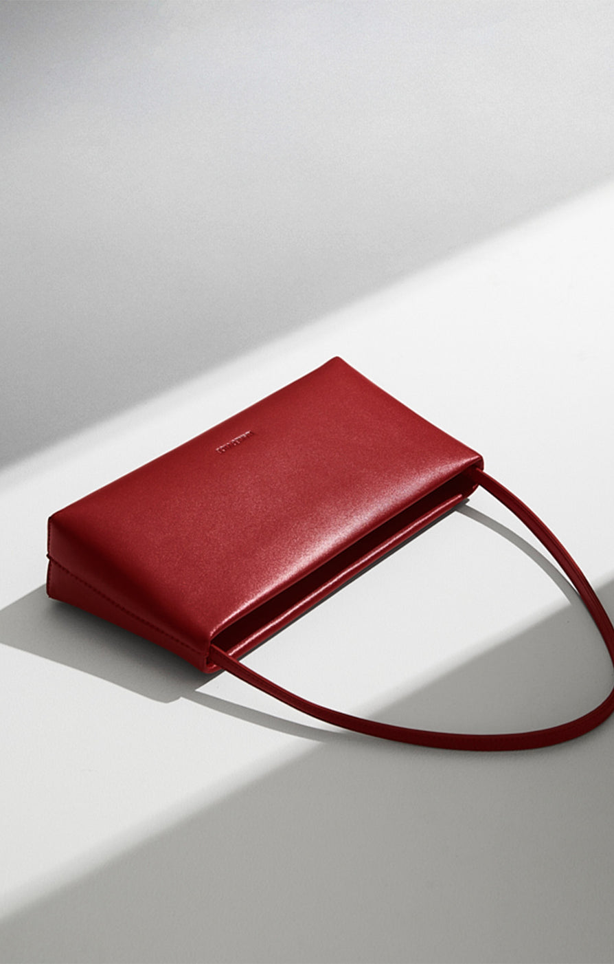 THE MIETTA CHERRY BAG | campaign