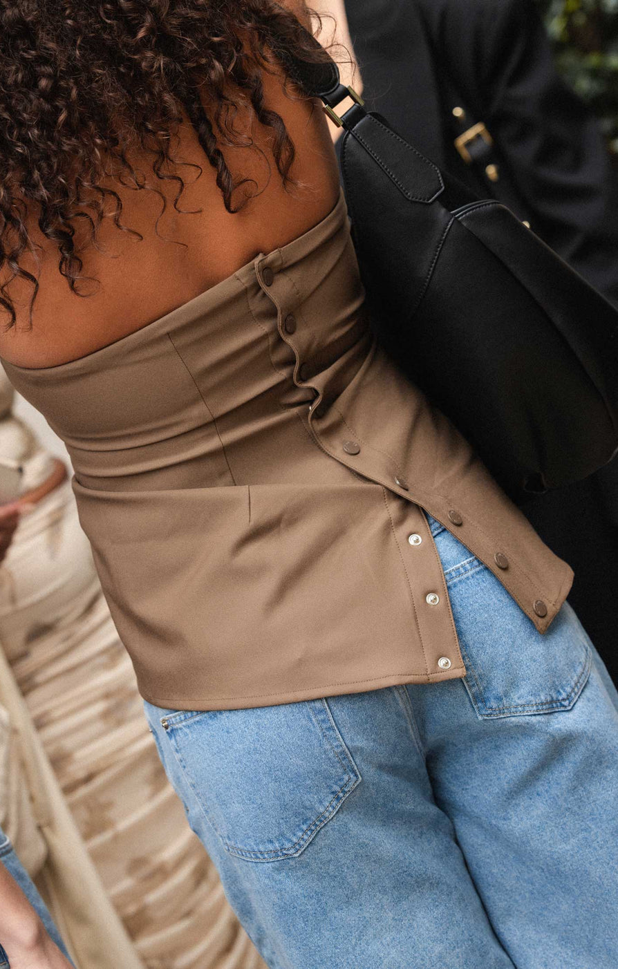THE STELLA BUSTIER | Lifestyle