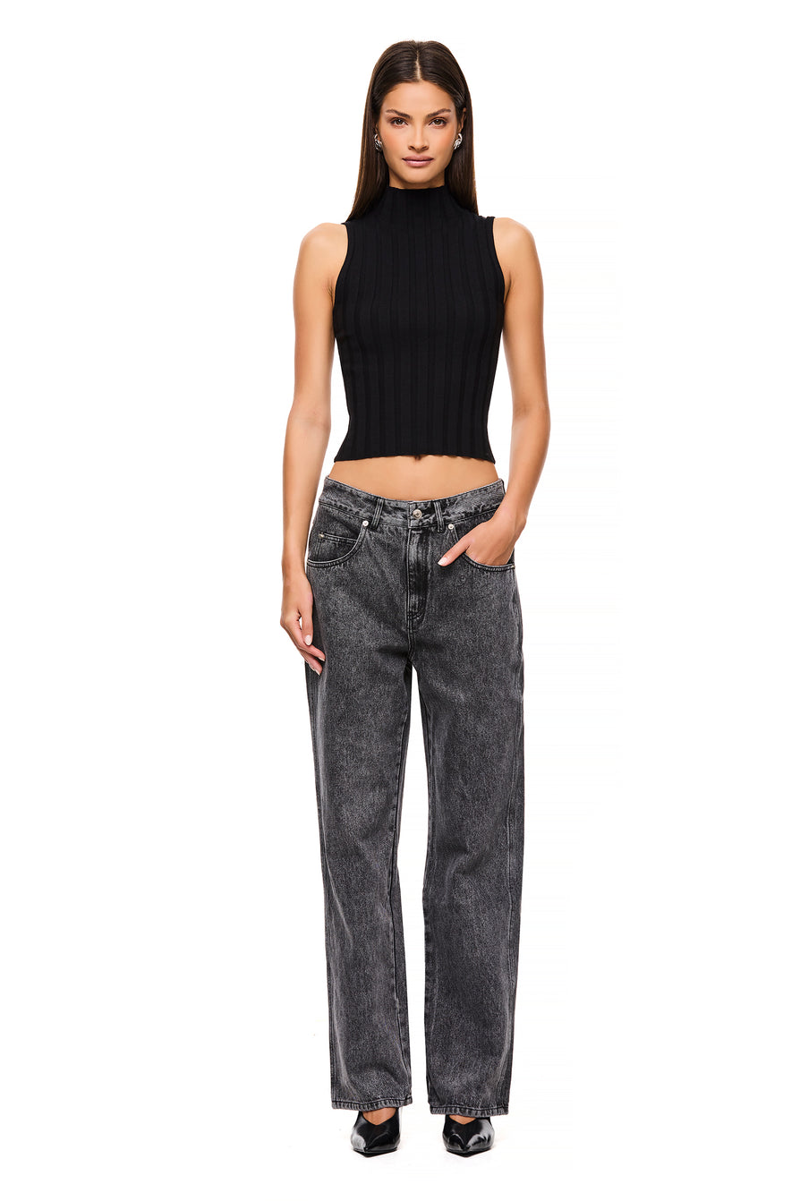 THE XAVIER GREY JEAN | model