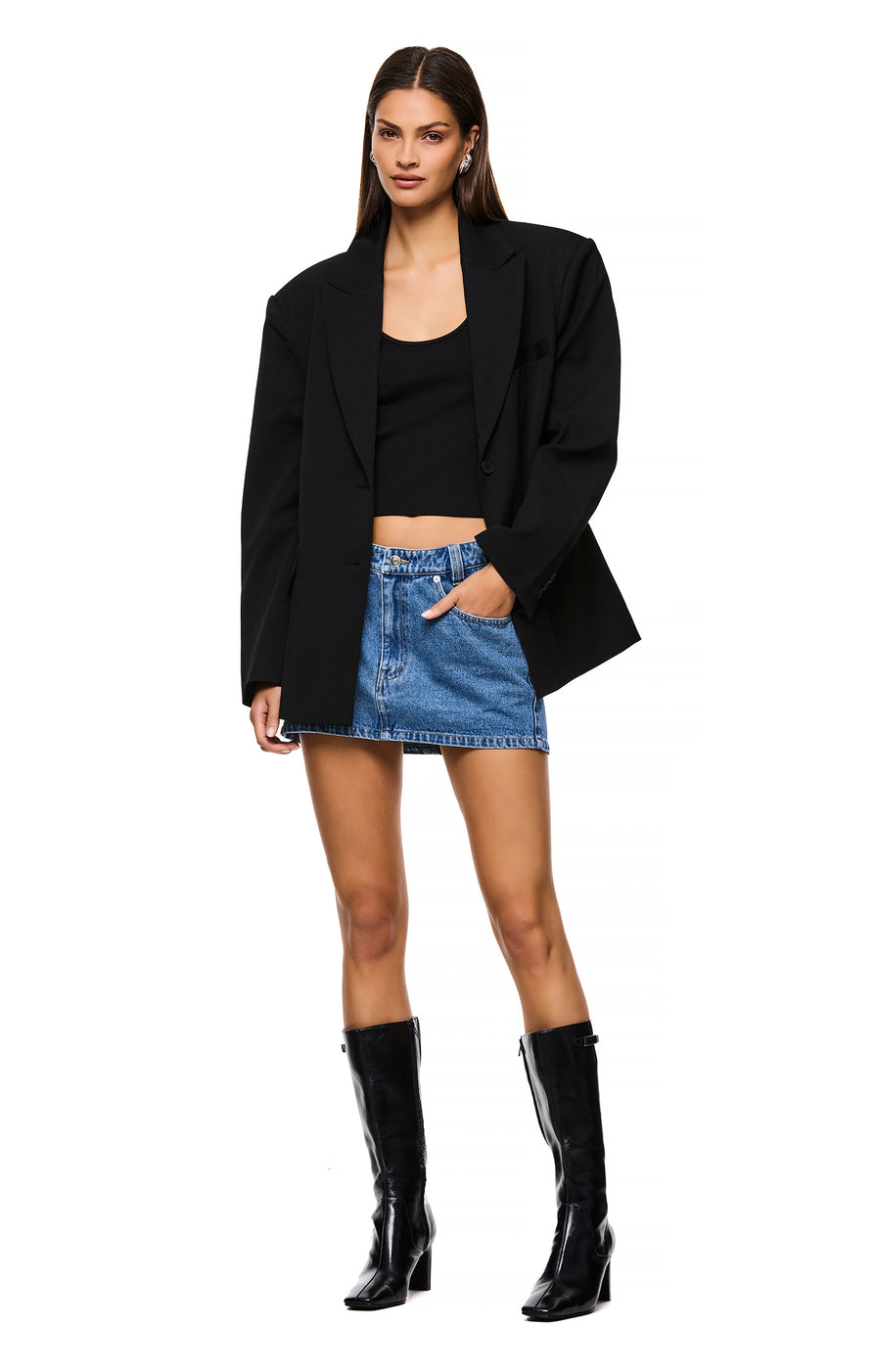 THE MORGAN MID BLUE SKIRT | model