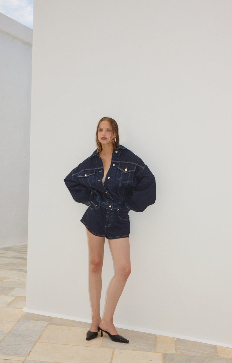 BILLIE DARK INDIGO SHORT | CAMPAIGN