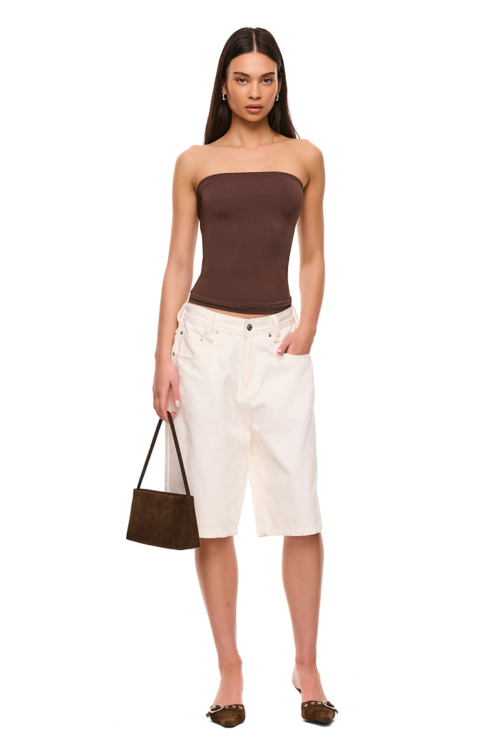 THE FERGIE CHOCOLATE BANDEAU | MODEL