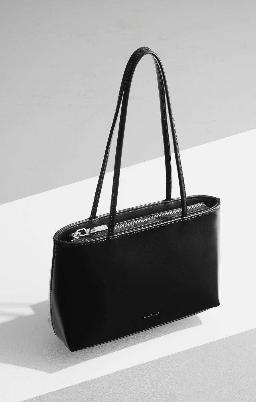 THE HILLARY BLACK BAG
