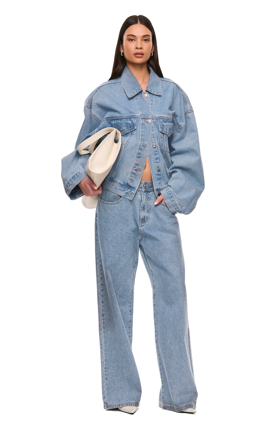 THE MAXWELL BLUE JACKET | model