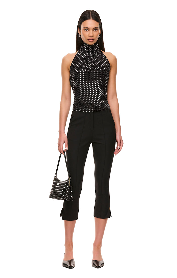 THE SHILOH BLACK CAPRI PANT | model