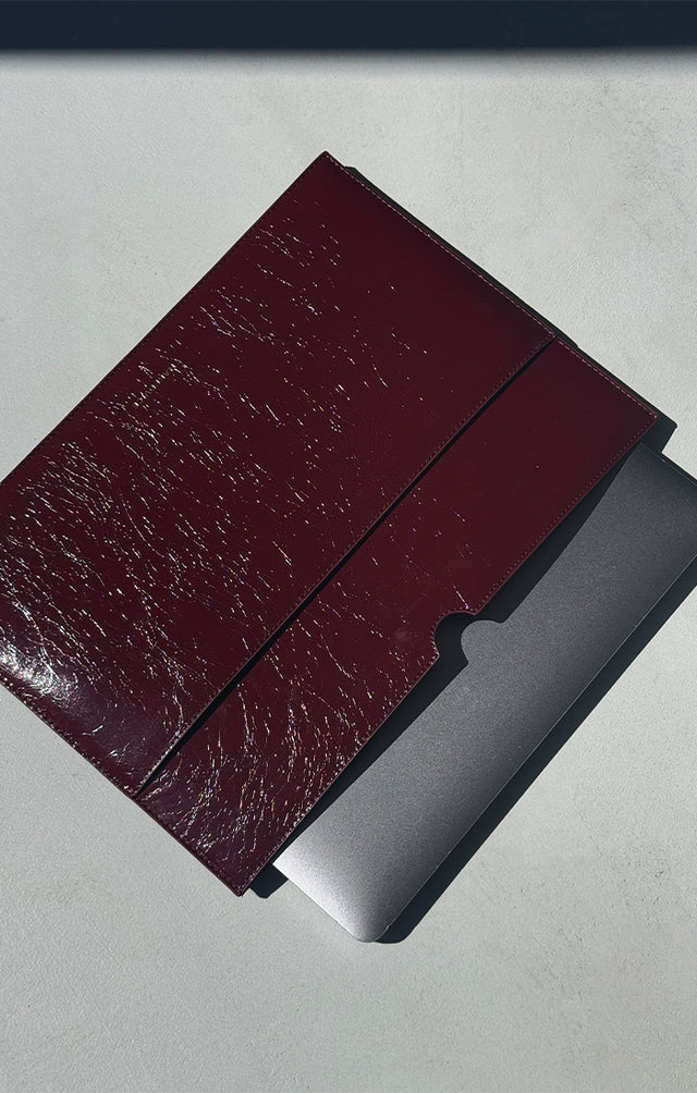 THE BASS BURGUNDY LAPTOP SLEEVE
