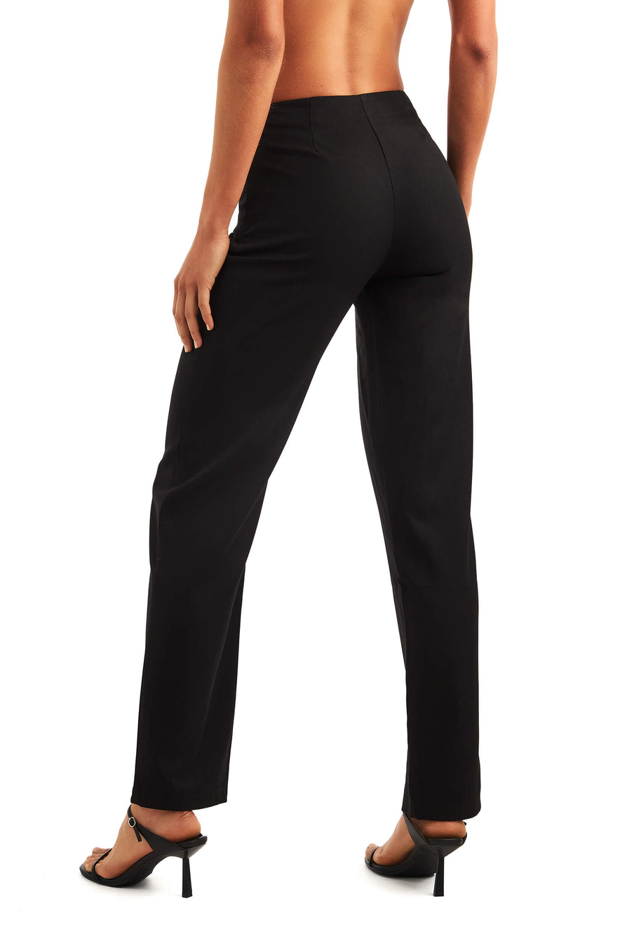 THE ROY PANT | model