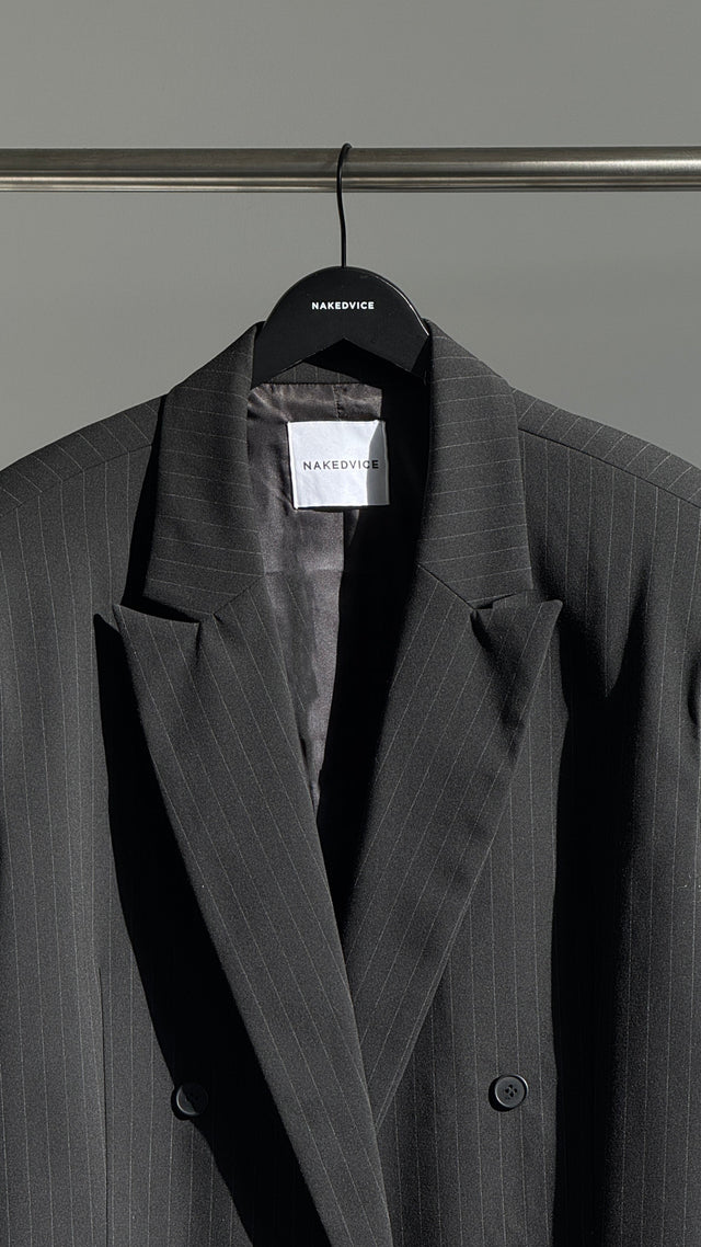 MODERN TAILORING