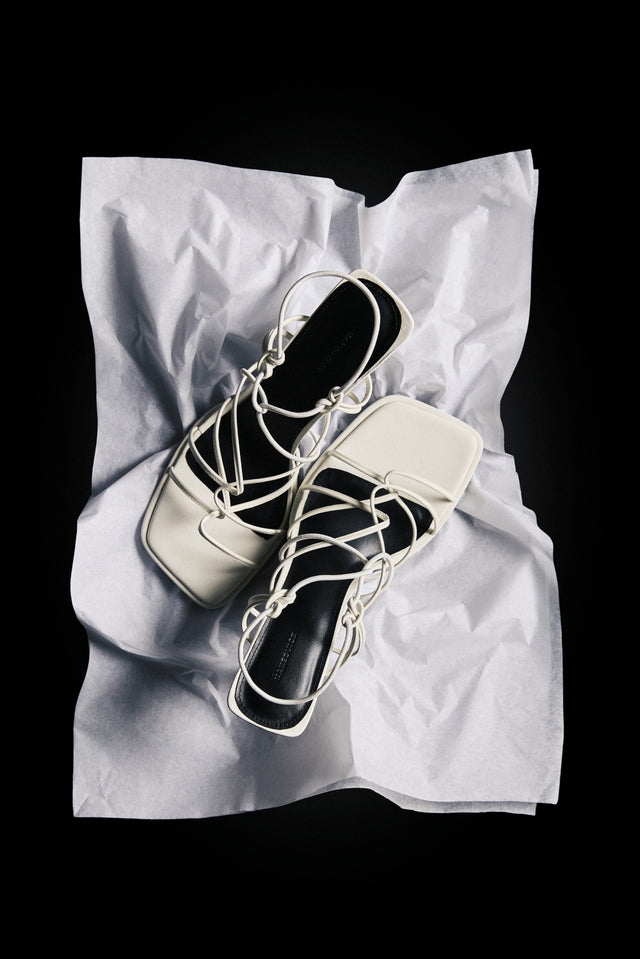 THE MONET WHITE HEEL 