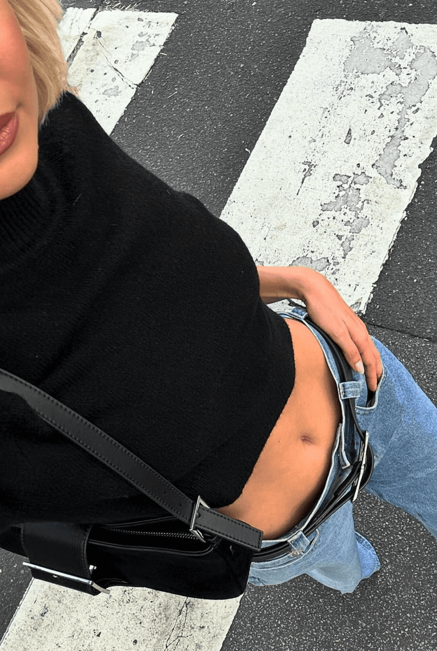 THE PEARL BLACK TOP