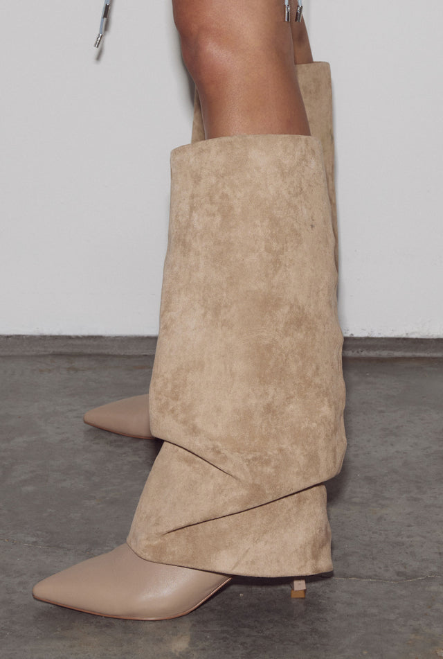 THE SIA SAND BOOT