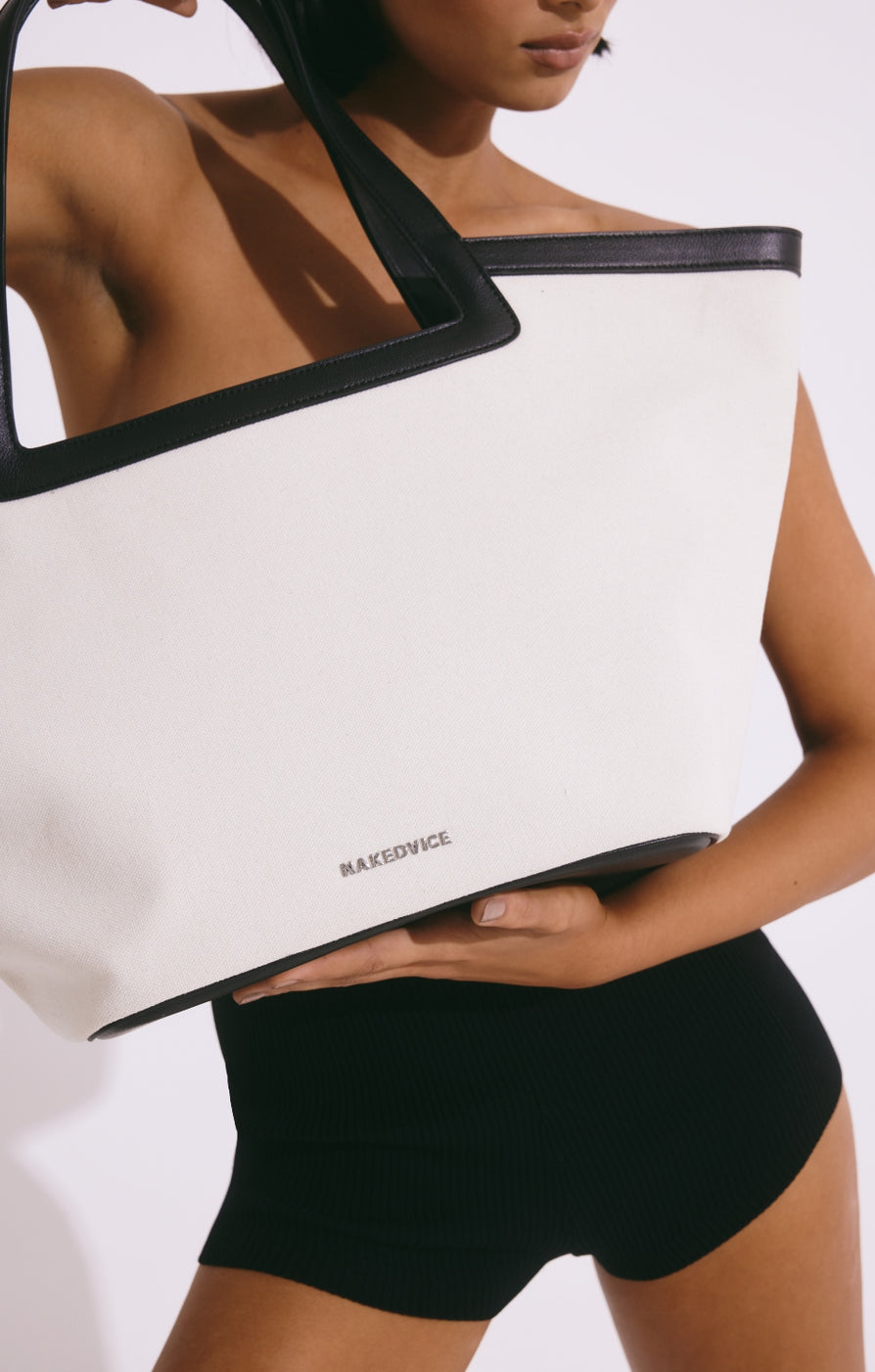 THE PORTIA CANVAS TOTE BAG | campaign