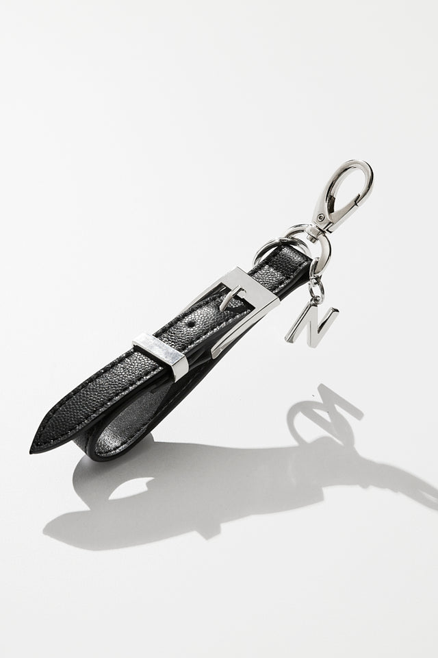 THE LONDON SILVER KEYCHAIN