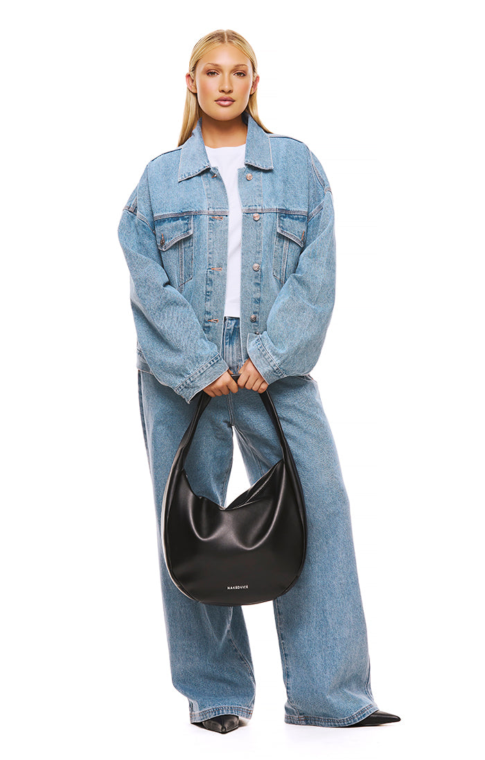 THE MAXWELL BLUE JACKET | model