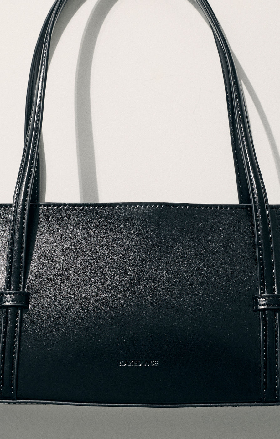 THE SINCLAIR BLACK BAG | LIFESTYLE