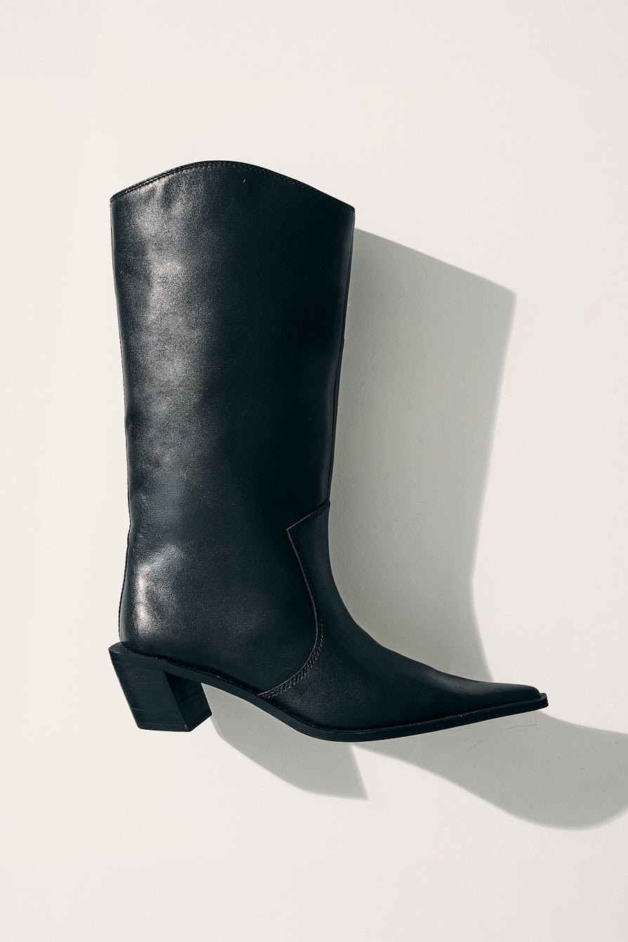 THE MARGOT BLACK BOOT | LIFESTYLE