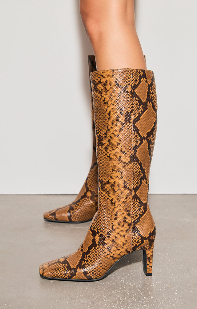 THE CRAWFORD SNAKE BOOT 
