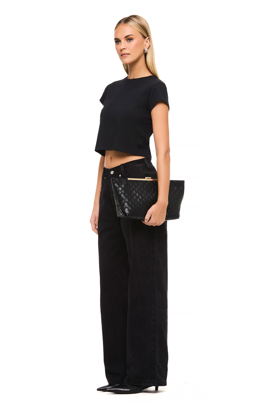 THE ROSETTA BLACK CLUTCH | model