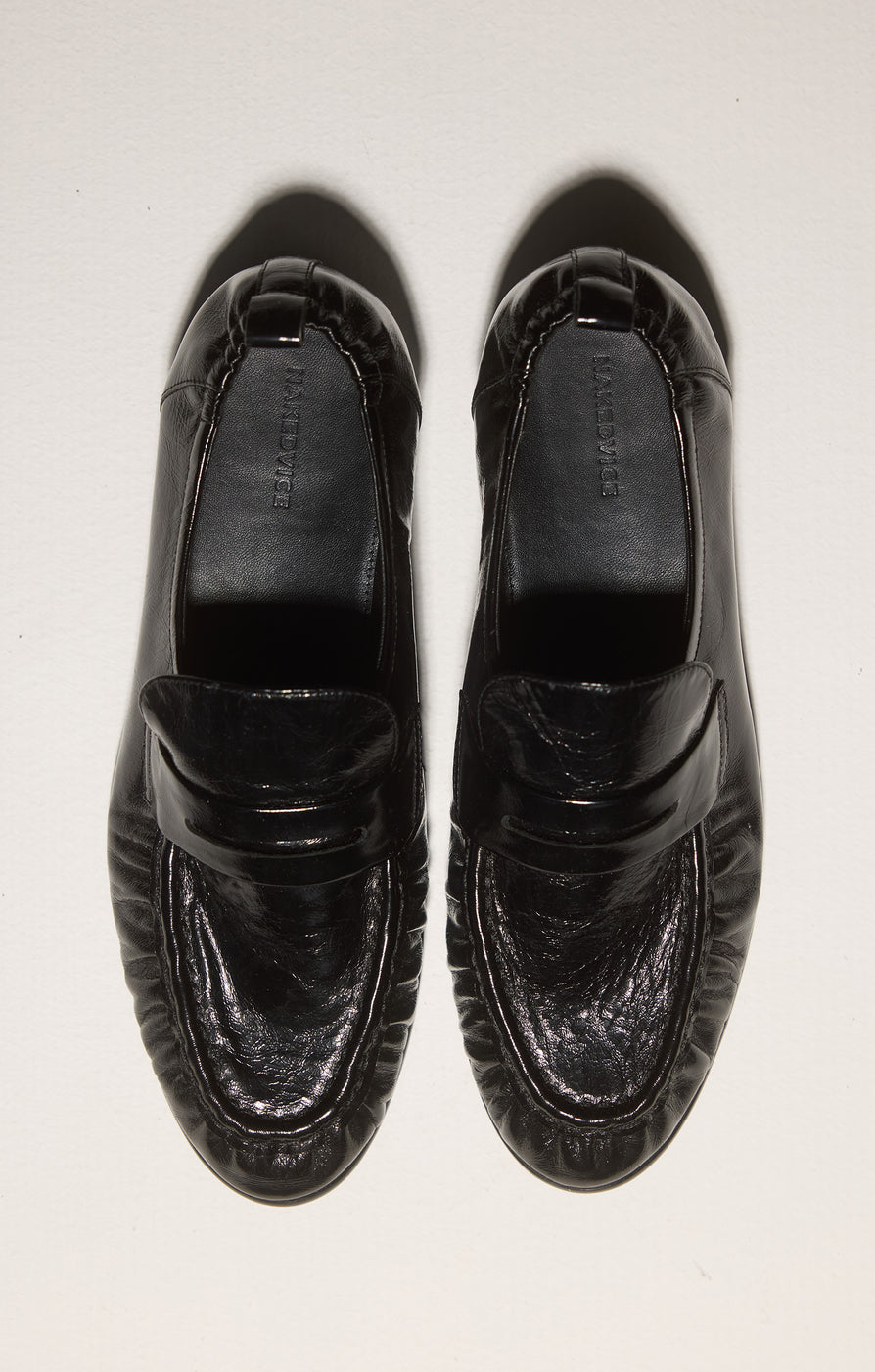 THE CAMDEN BLACK LOAFER | campaign