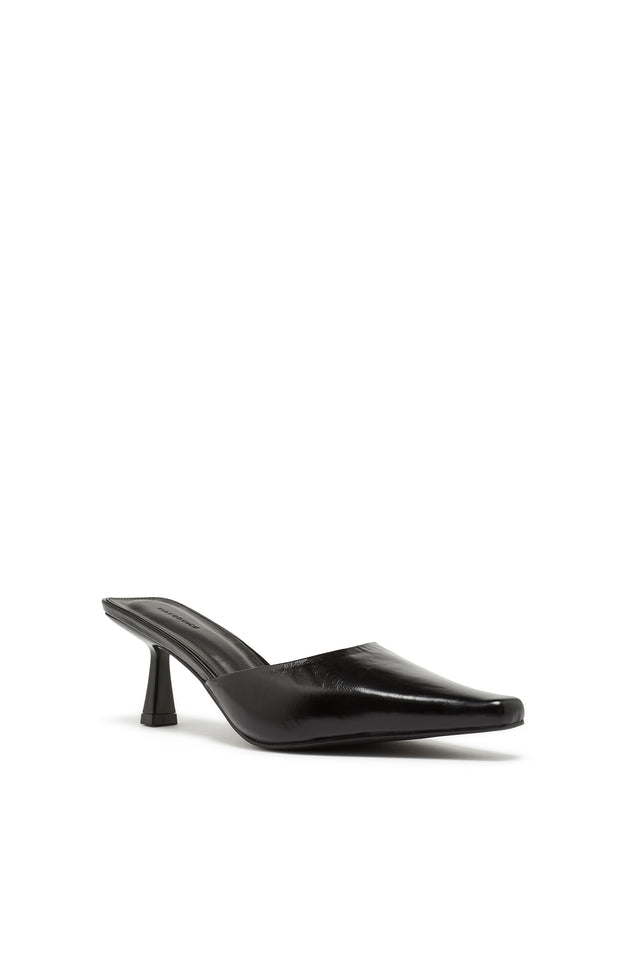 THE KINGSLEY BLACK HEEL 
