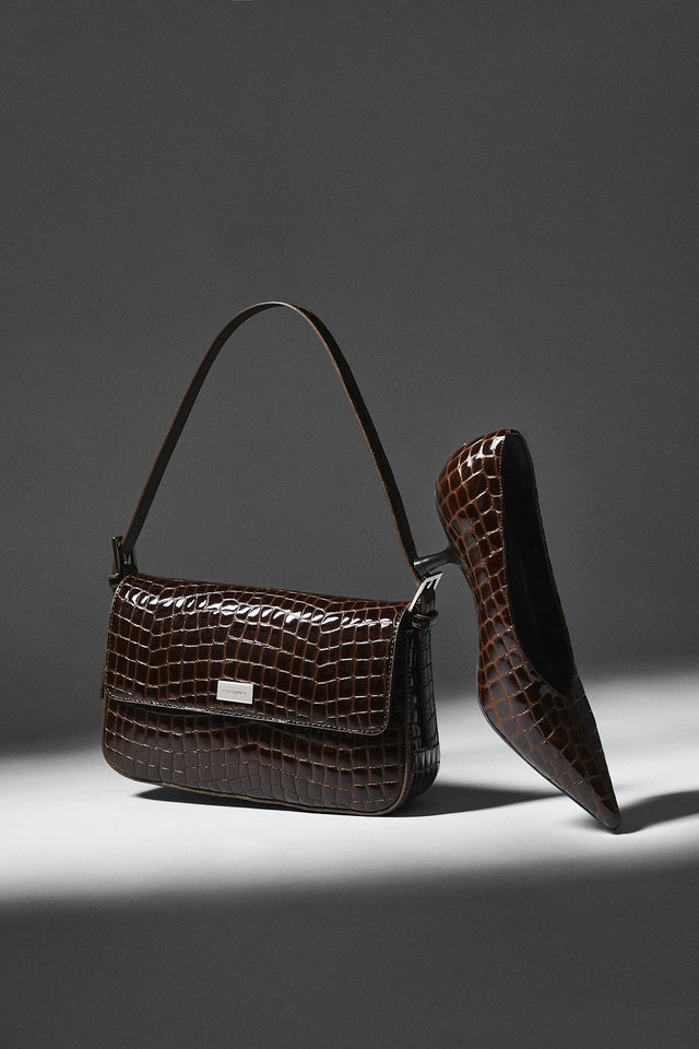 THE HILTON COFFEE CROC HEEL 