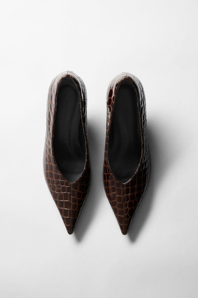 THE HILTON COFFEE CROC HEEL 