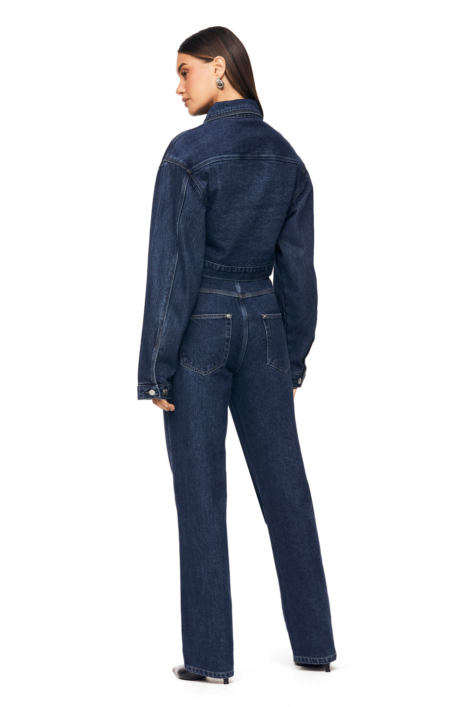 THE XAVIER INDIGO JACKET | model