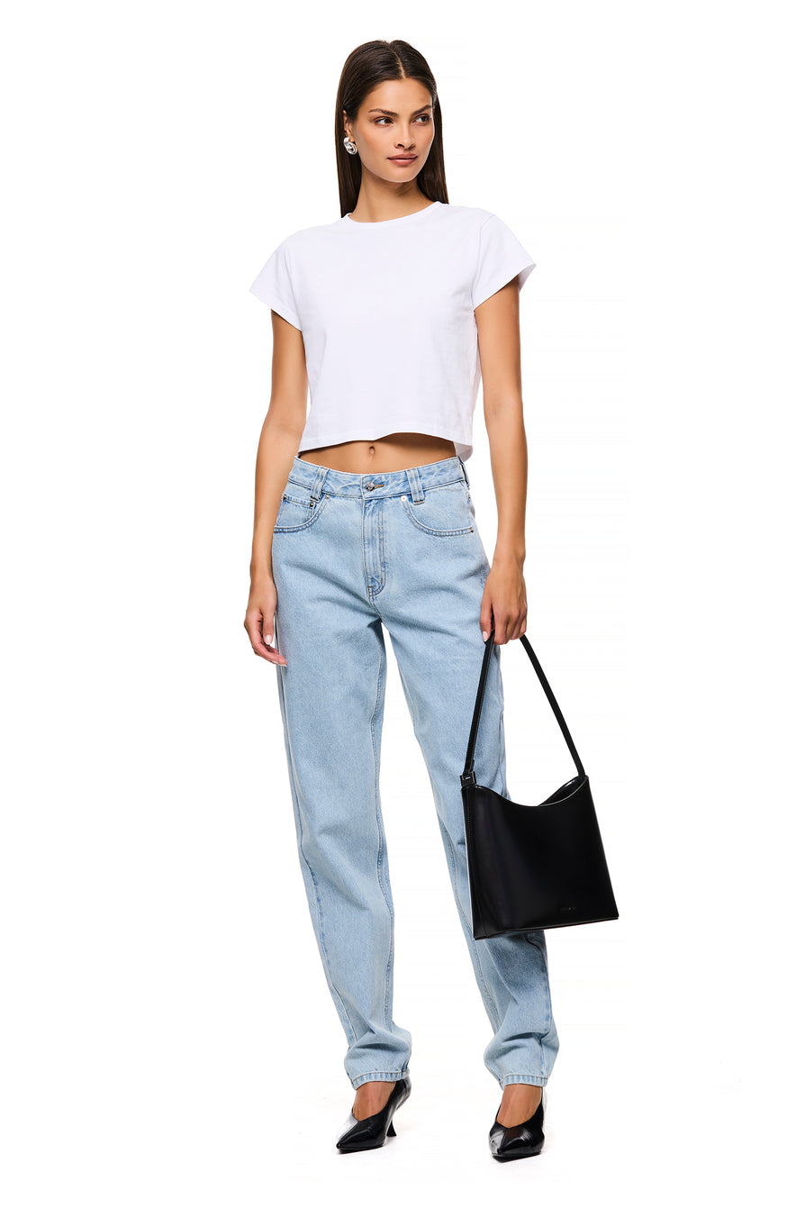 THE HUDSON LIGHT WASH JEAN | model