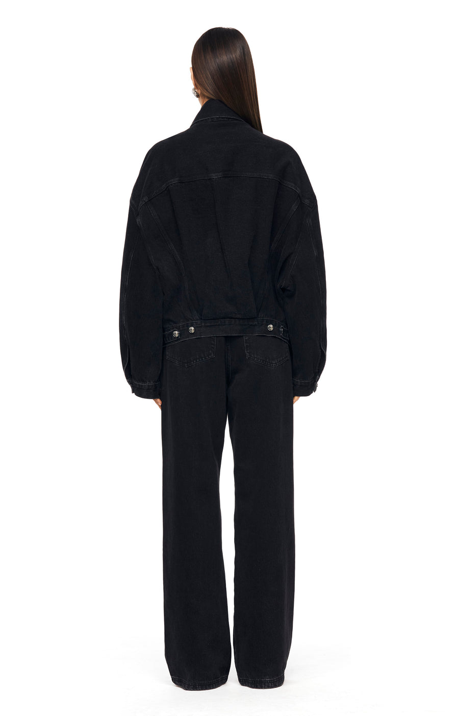 THE MAXWELL BLACK JACKET | model