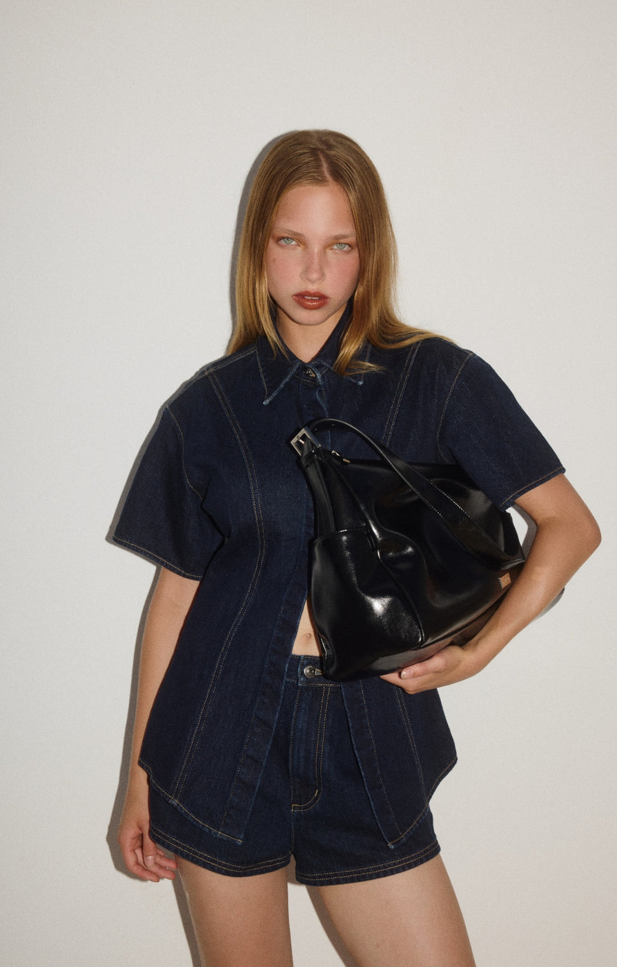 THE PAIGE BLACK BAG | campaign