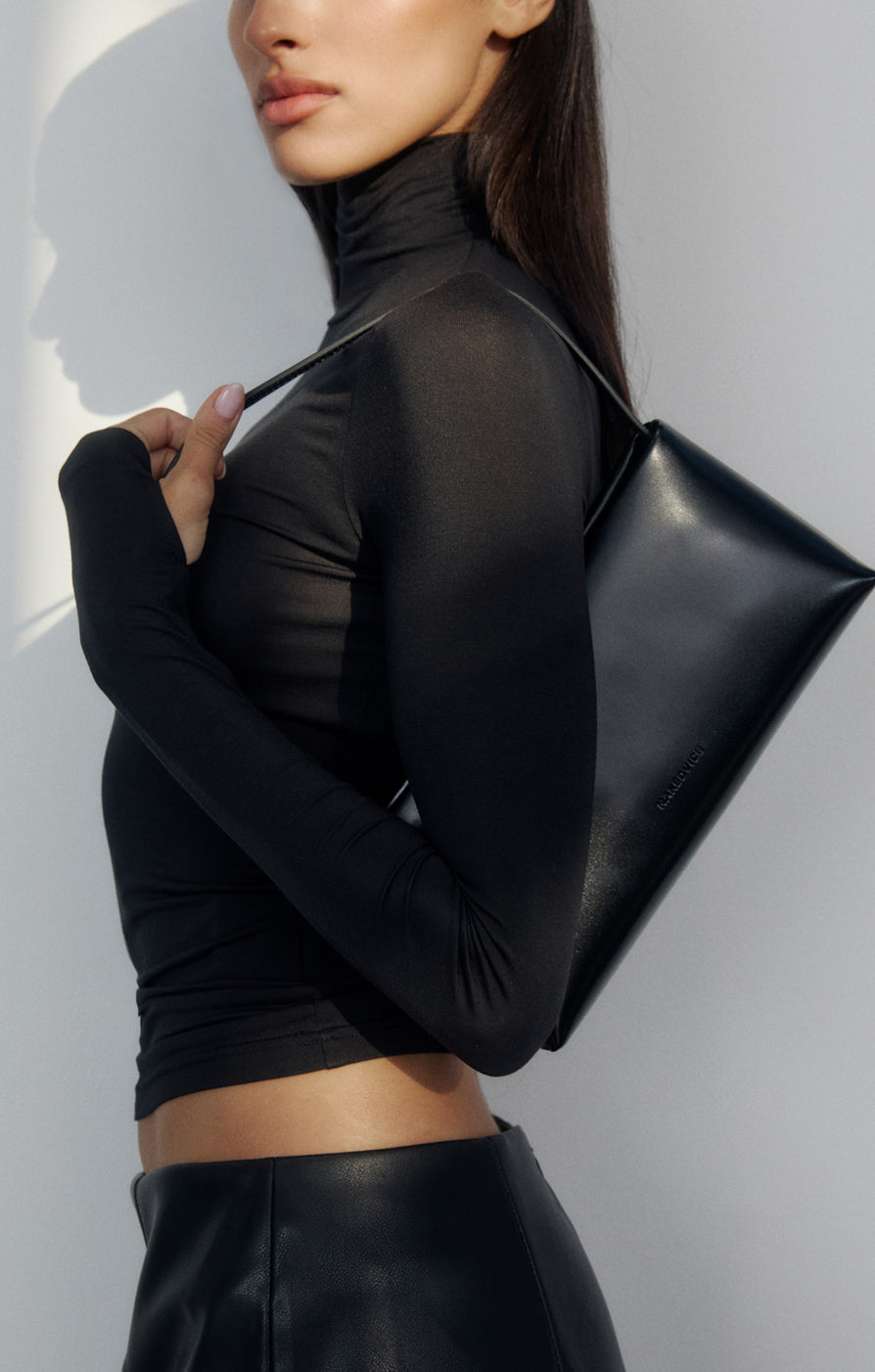 THE MIETTA BLACK BAG | CAMPAIGN
