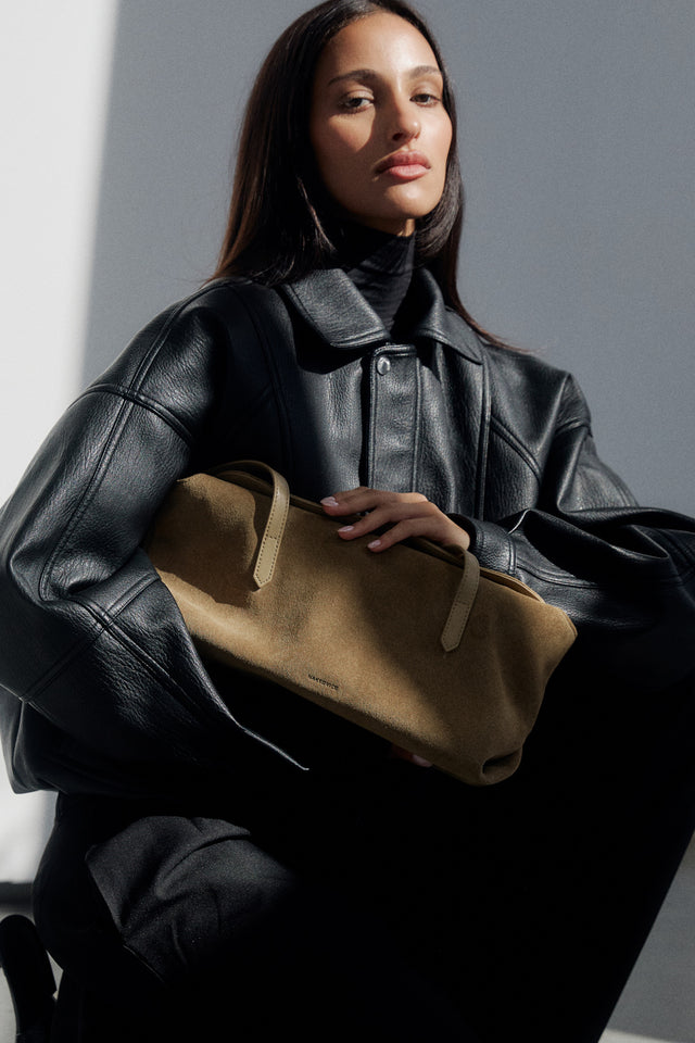 THE POPPY BLONDE SUEDE BAG 