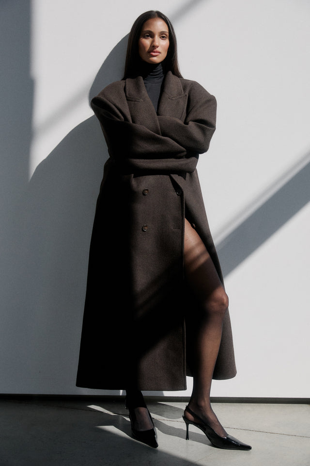 THE BOSTON BROWN COAT 