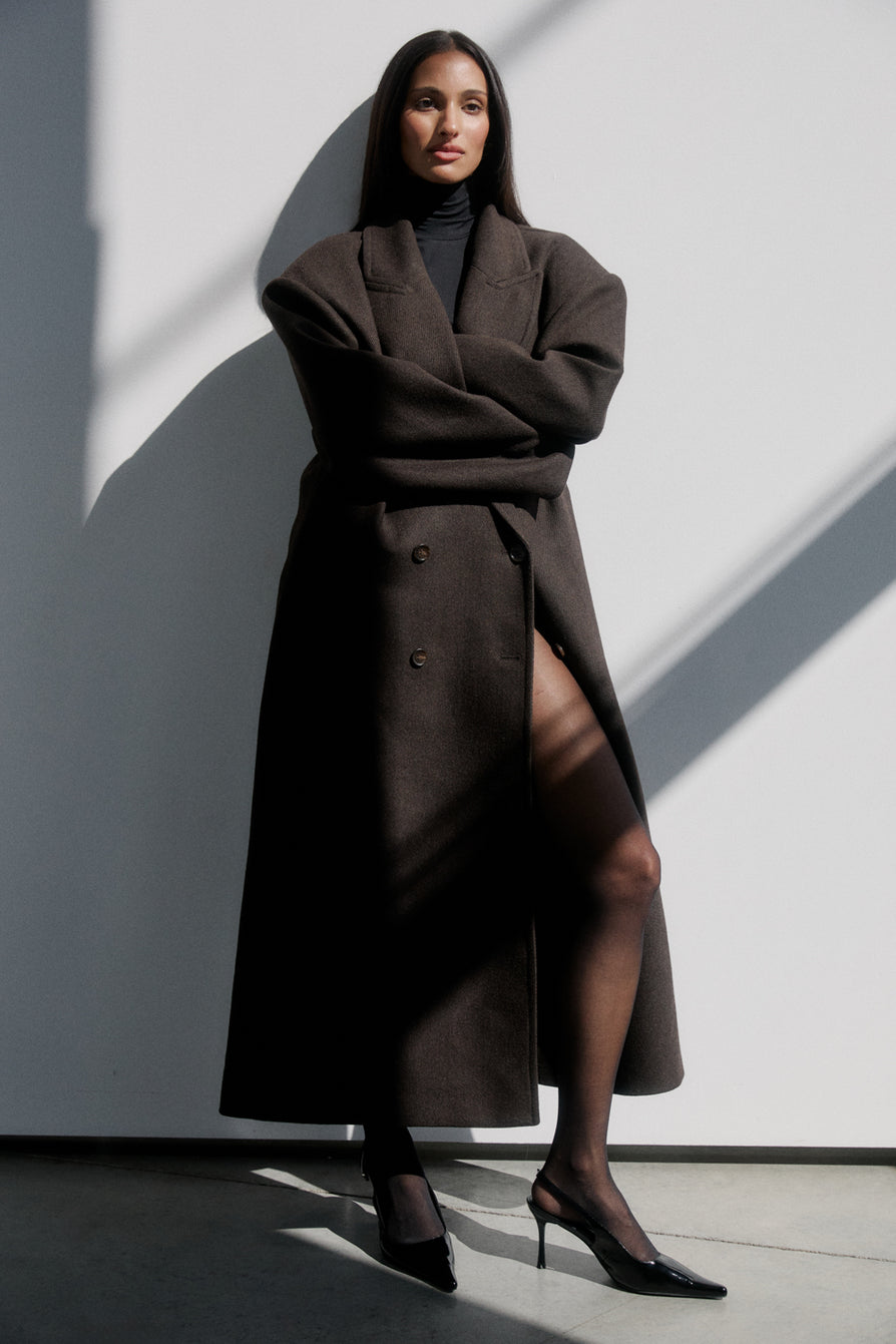 THE BOSTON BROWN COAT | CAMPAIGN