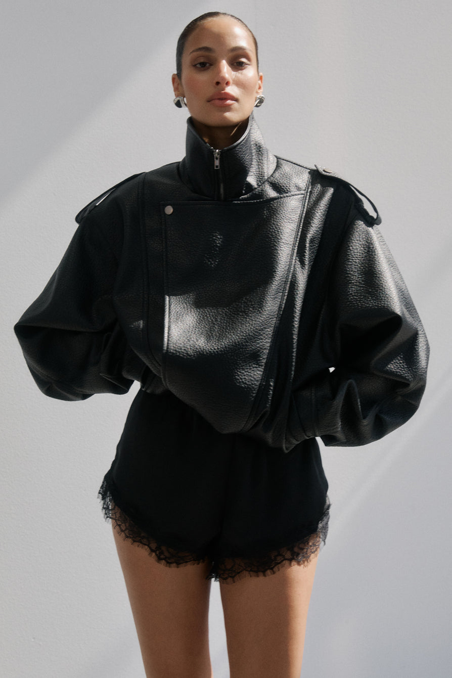 THE RORI BLACK JACKET | CAMPAIGN
