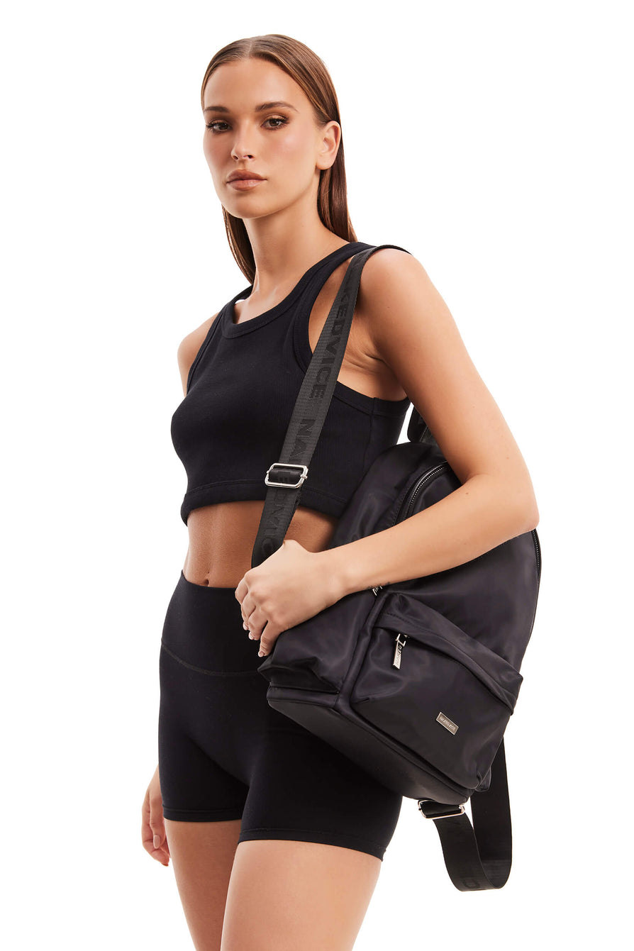 THE NIKKI | model