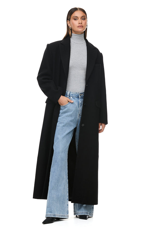 OTB_APRIL MAY_14_THE ISLA COAT BLACK_0861_1098px ONLINE STORE SIZEjpg