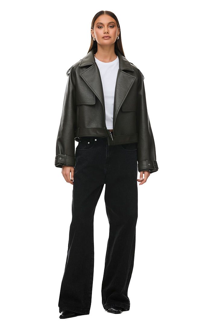 THE MADDEN DEEP OLIVE JACKET | model