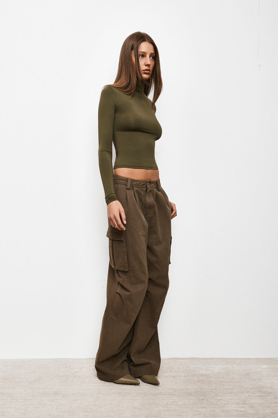 THE SEBASTIAN KHAKI JEAN | CAMPAIGN
