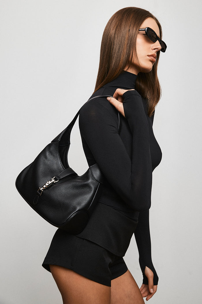THE AMBER BLACK BAG | CAMPAIGN