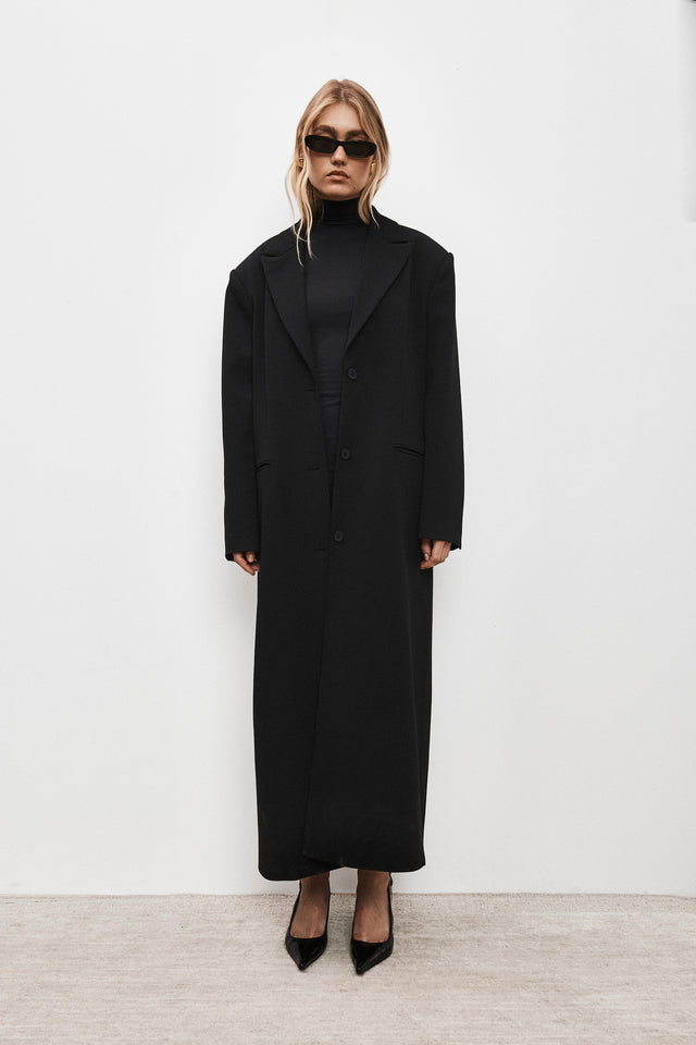 THE ISLA BLACK BLAZER COAT 