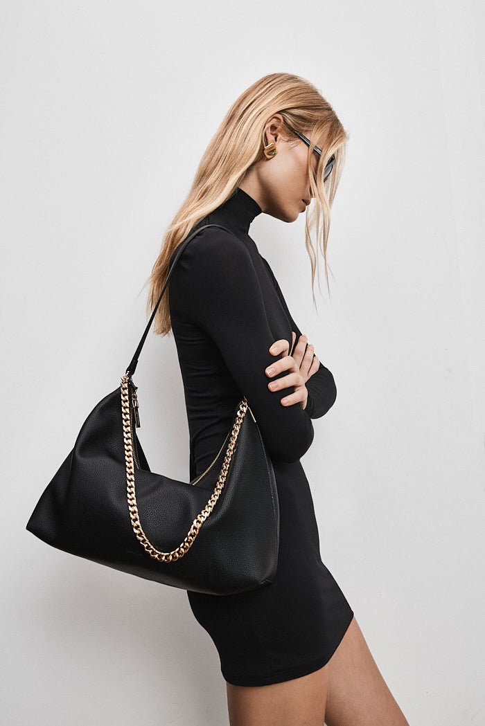 THE MICAH BLACK BAG | CAMPAIGN