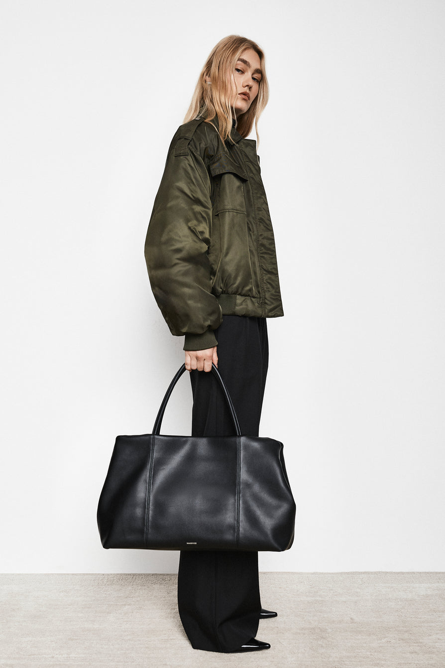 THE BALDWIN BLACK TOTE | CAMPAIGN